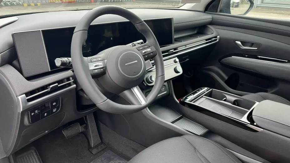 HYUNDAI Tucson -