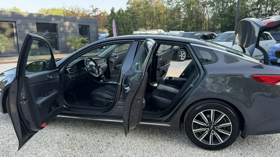 KIA Optima -