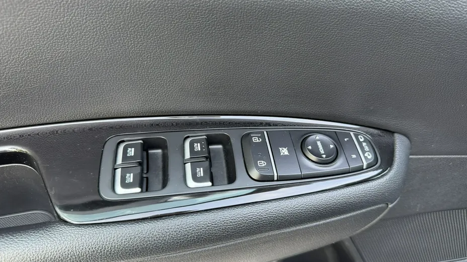 KIA Optima -
