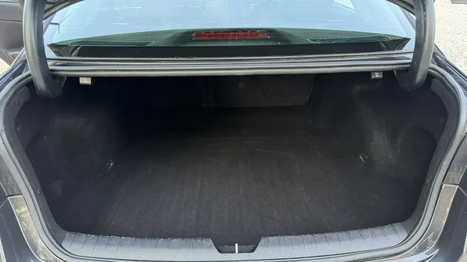 KIA Optima -