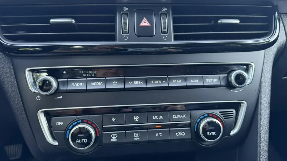KIA Optima -