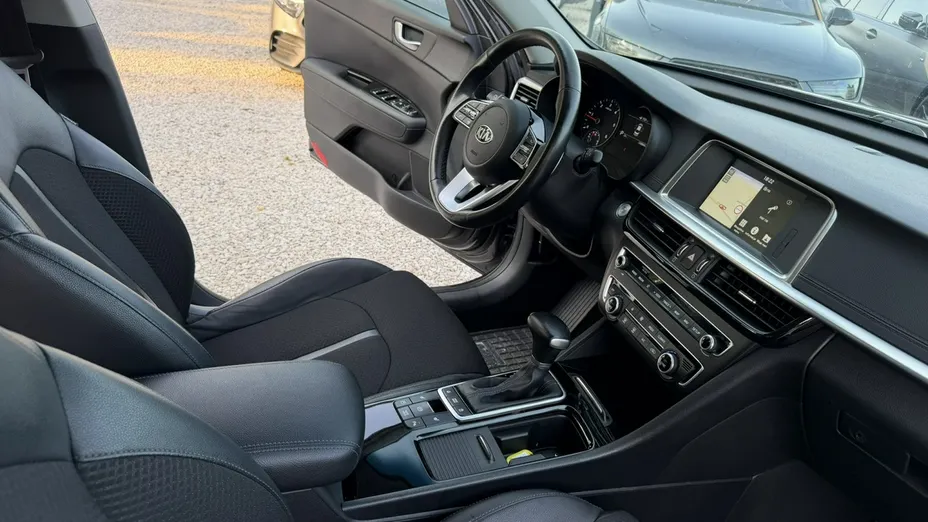 KIA Optima -
