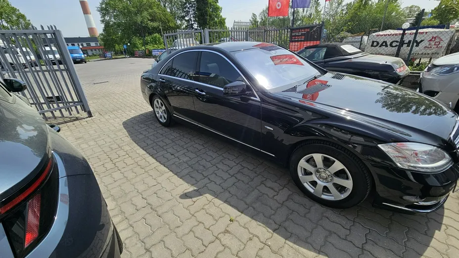 MERCEDES-BENZ S Klasa -
