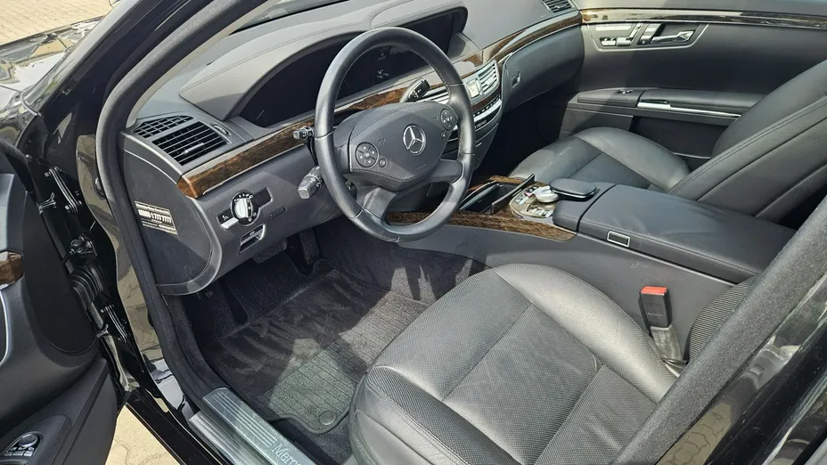 MERCEDES-BENZ S Klasa -