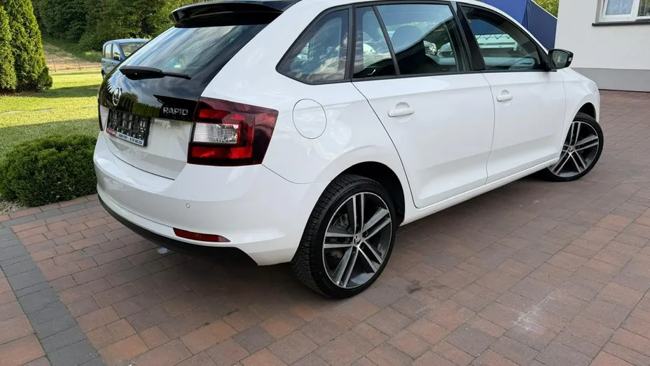 SKODA Rapid -
