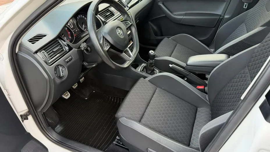 SKODA Rapid -