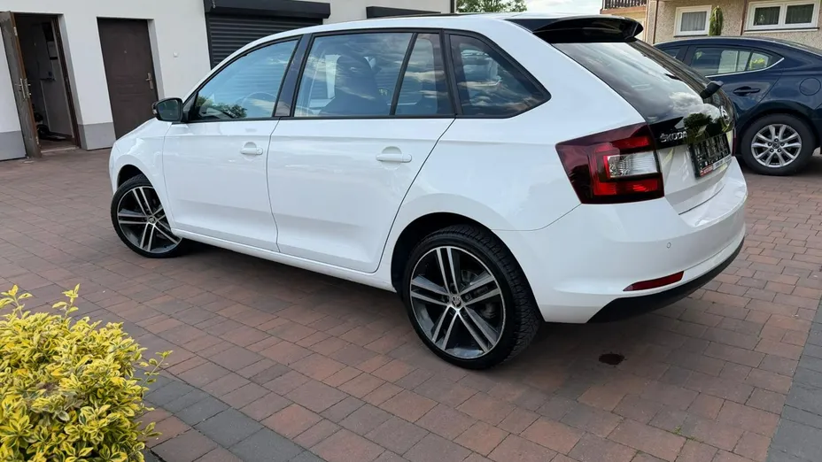SKODA Rapid -