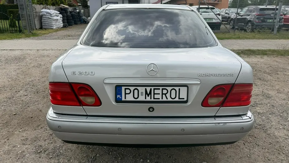 MERCEDES-BENZ E Klasa -