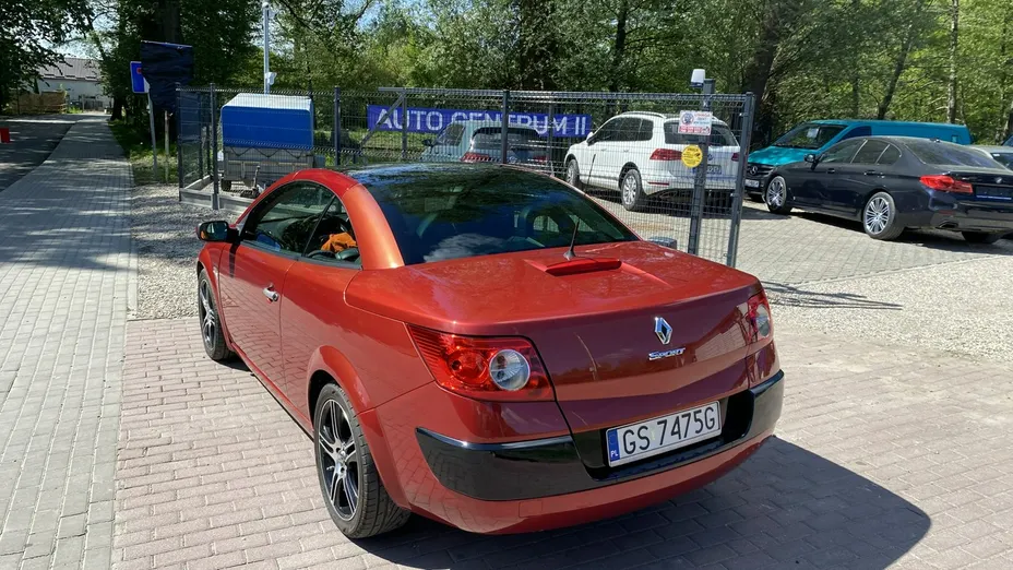RENAULT Megane -