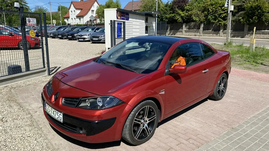 RENAULT Megane -