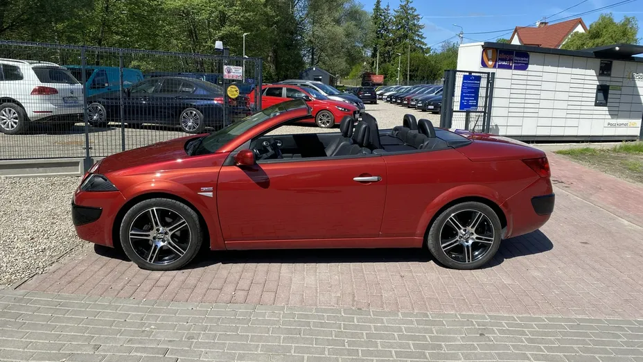 RENAULT Megane -