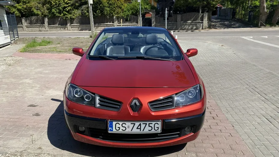 RENAULT Megane -
