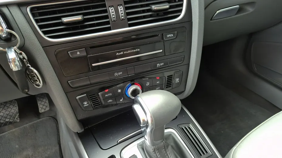 AUDI A4 Avant -