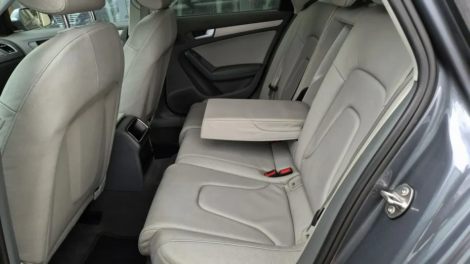 AUDI A4 Avant -