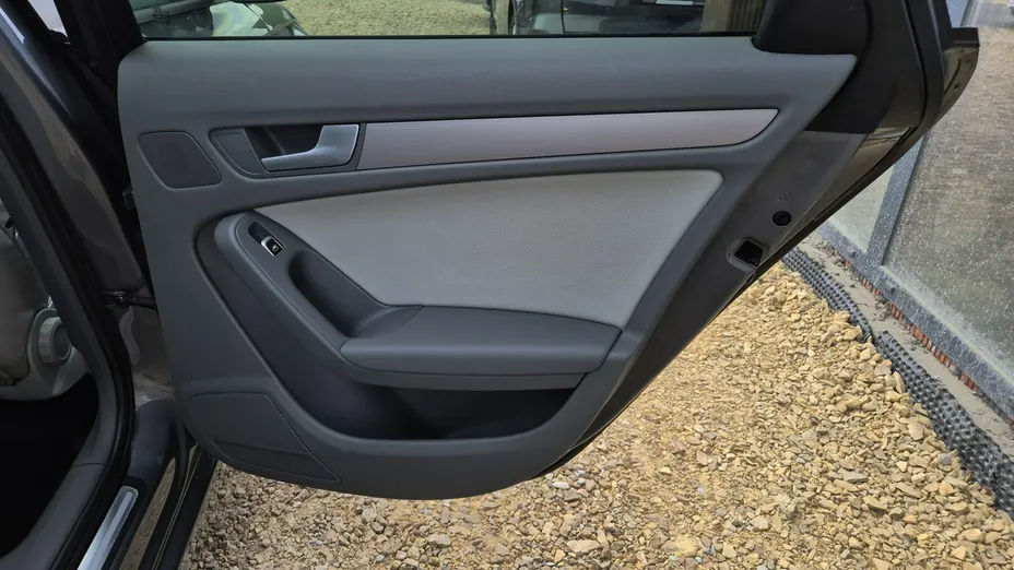 AUDI A4 Avant -