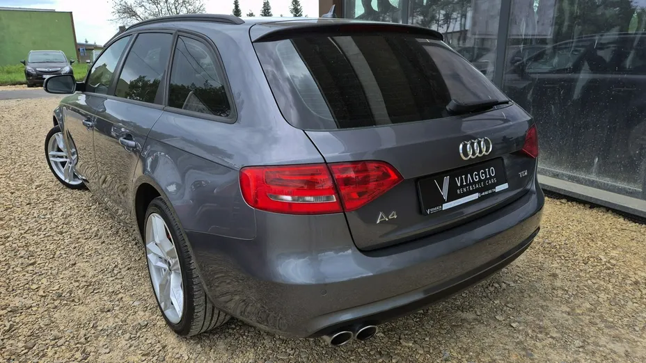 AUDI A4 Avant -