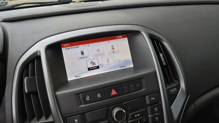 OPEL Astra -