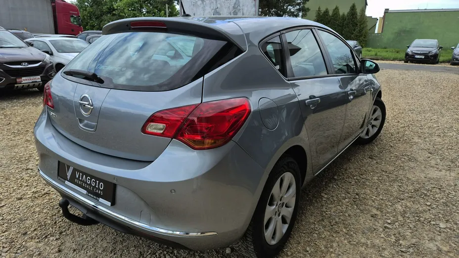 OPEL Astra -