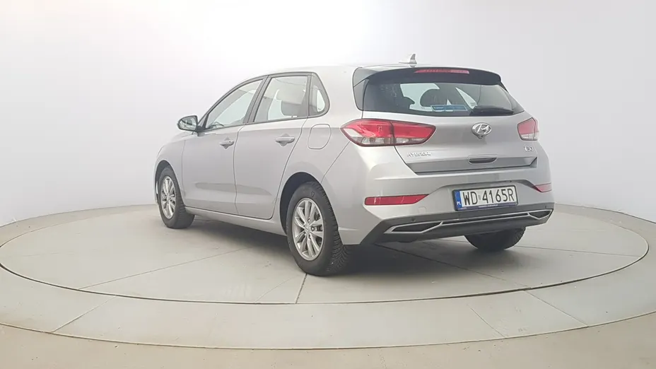 HYUNDAI i30 -