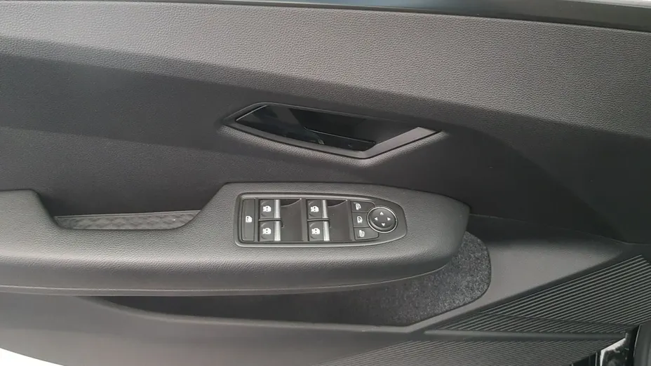 RENAULT Megane -
