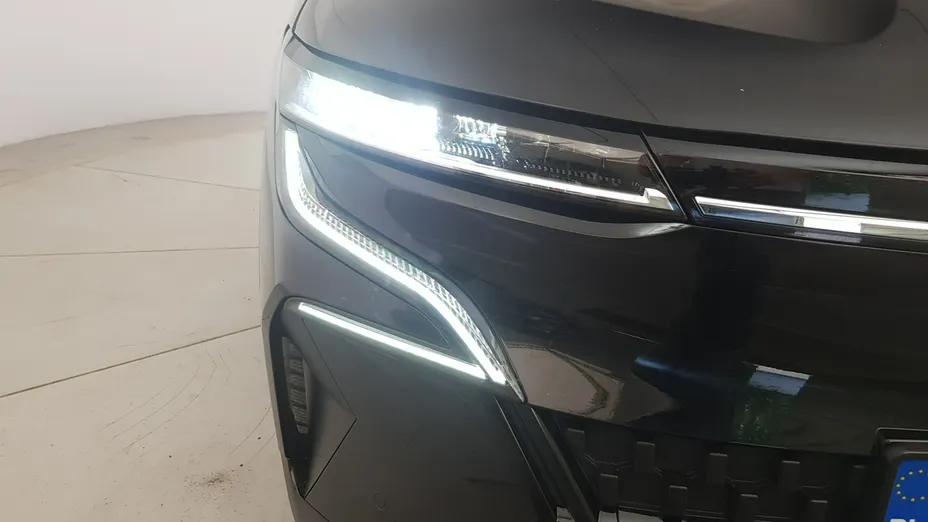 RENAULT Megane -