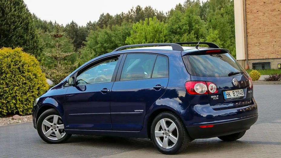 VOLKSWAGEN Golf Plus -