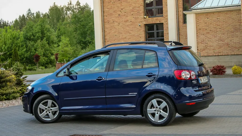 VOLKSWAGEN Golf Plus -