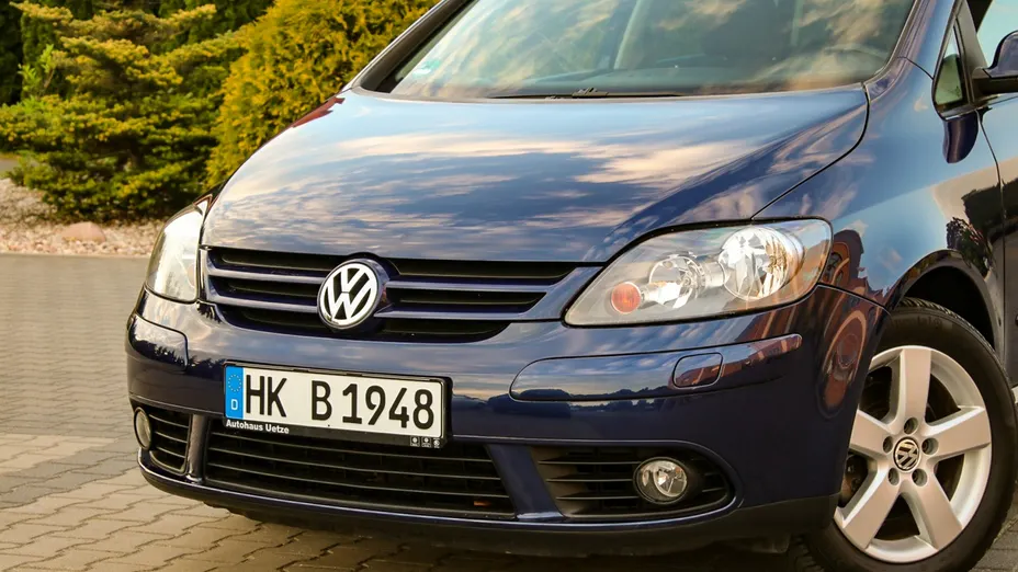 VOLKSWAGEN Golf Plus -