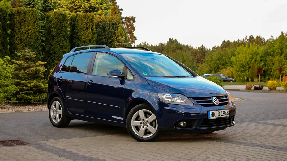 VOLKSWAGEN Golf Plus -