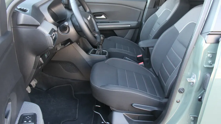 DACIA Jogger -