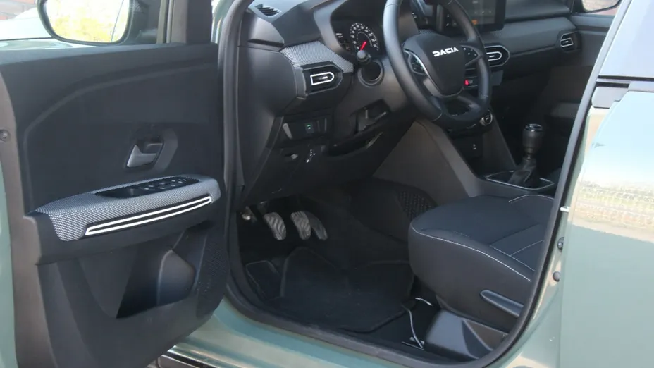 DACIA Jogger -