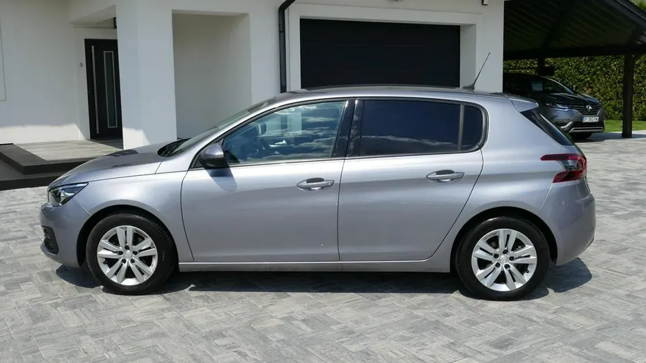 PEUGEOT 308 -