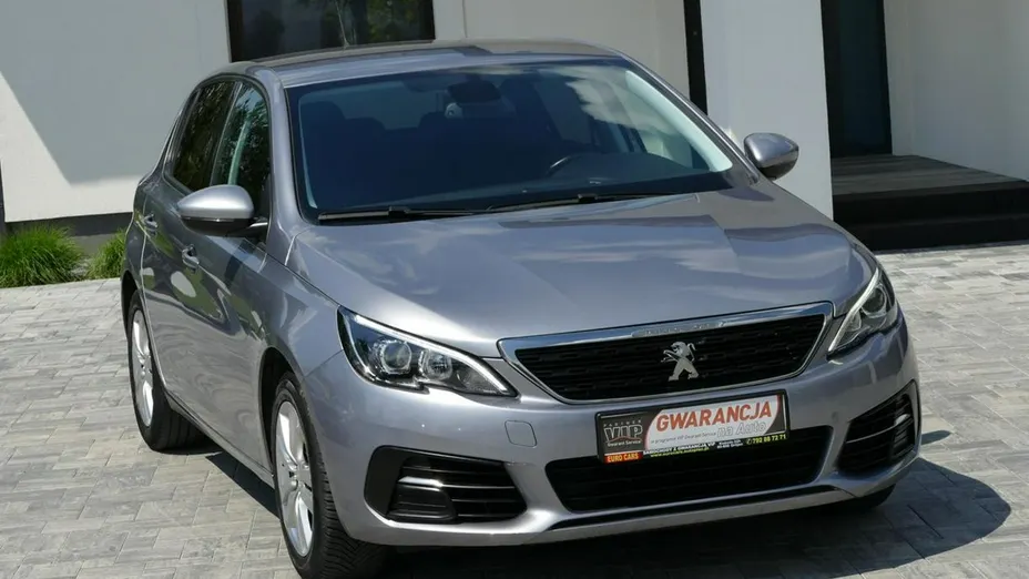 PEUGEOT 308 -