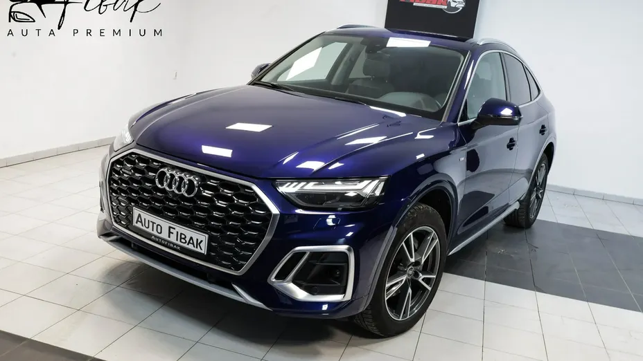 AUDI Q5 -
