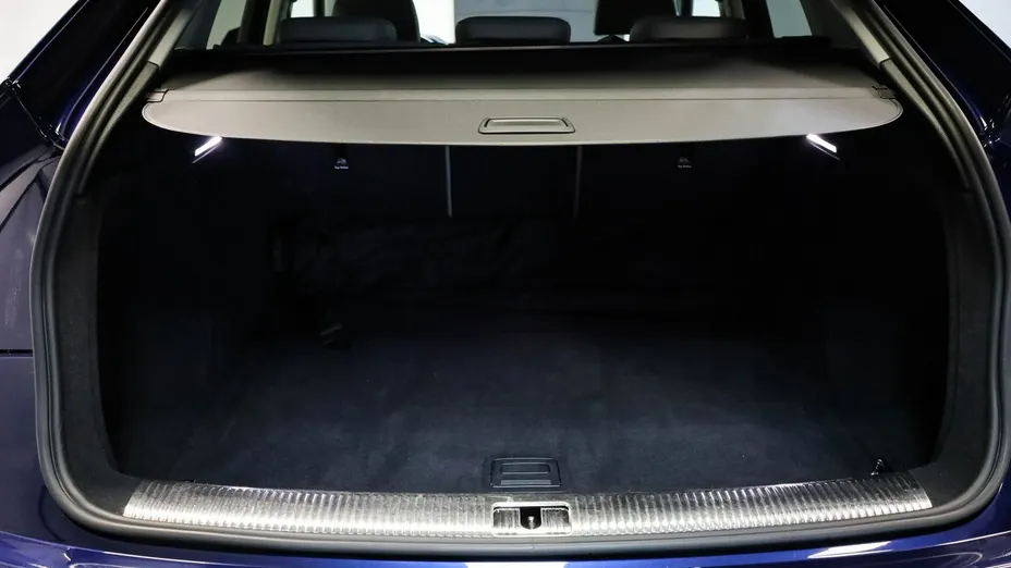 AUDI Q5 -