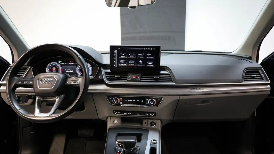 AUDI Q5 -