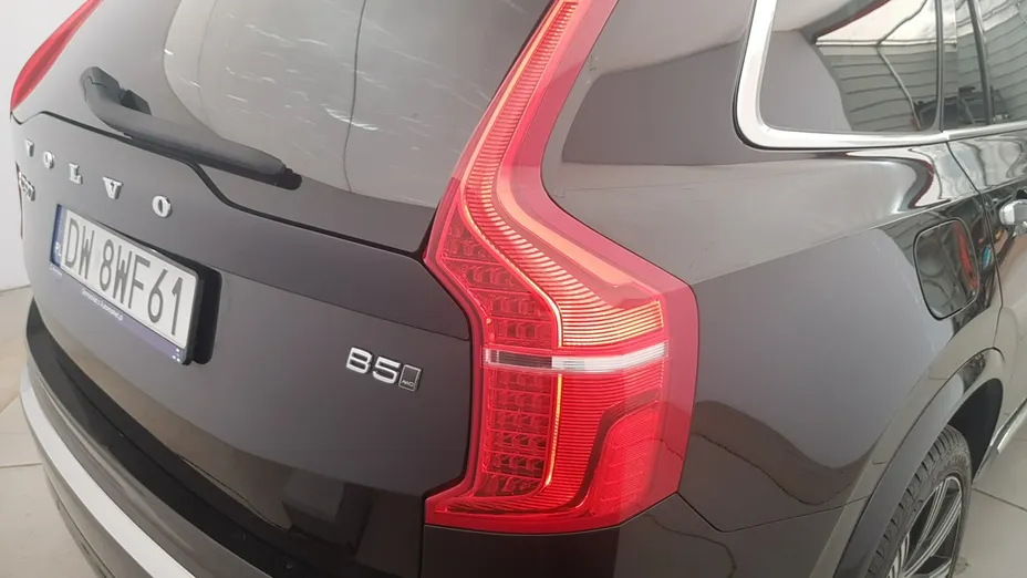 VOLVO XC90 -