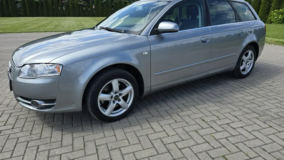 AUDI A4 Avant -