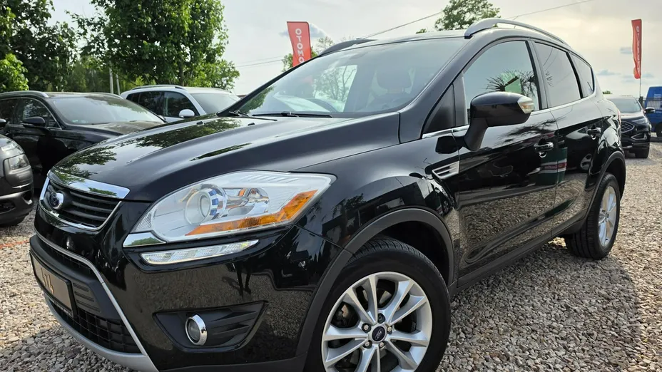 FORD Kuga -