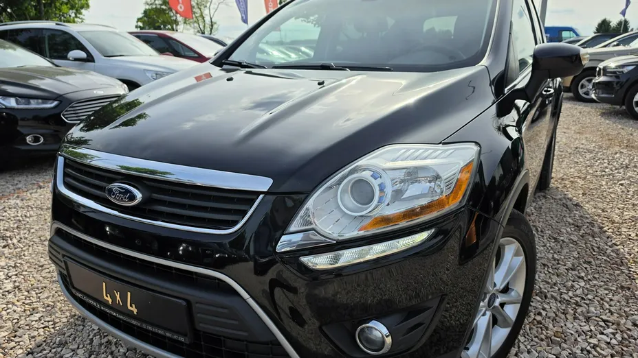 FORD Kuga -