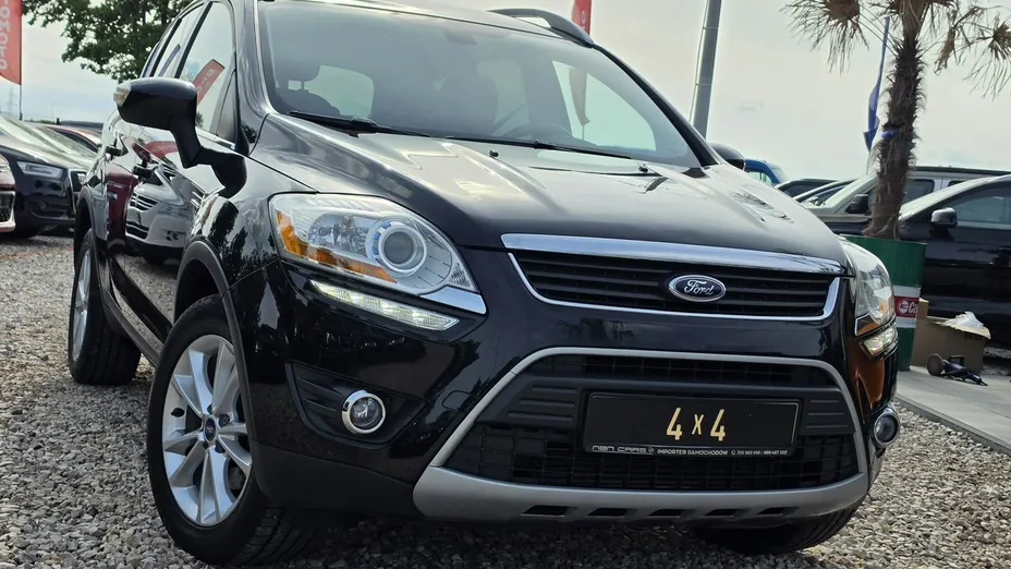 FORD Kuga -