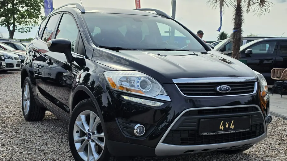 FORD Kuga -