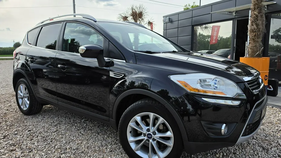 FORD Kuga -