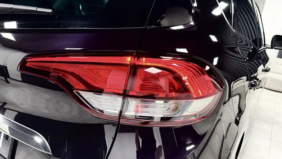 RENAULT Scenic -