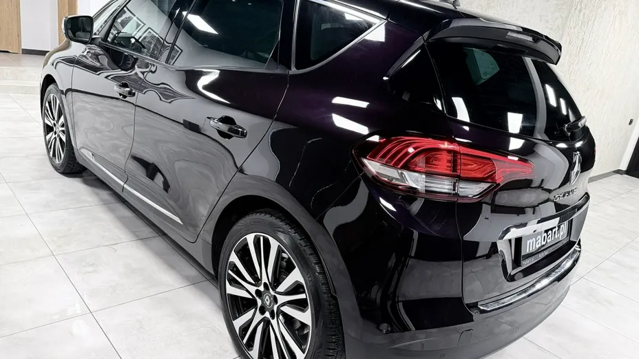 RENAULT Scenic -