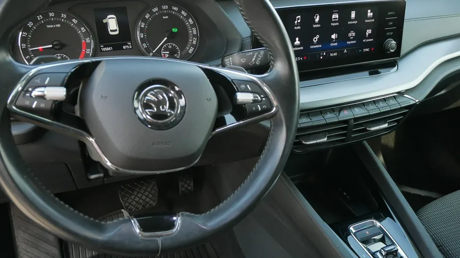 SKODA Octavia -