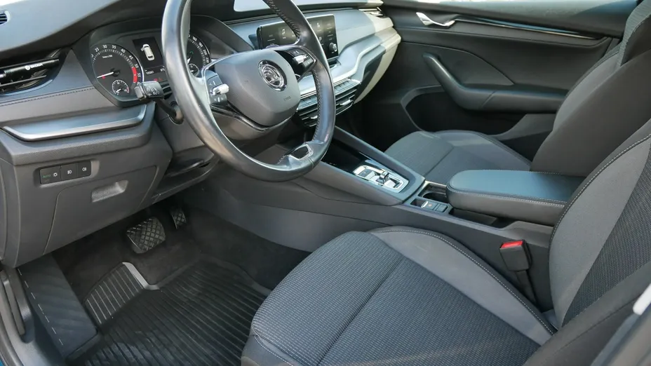 SKODA Octavia -