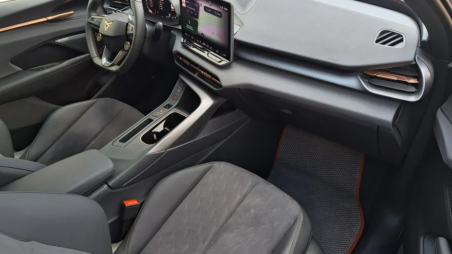 CUPRA Terramar -