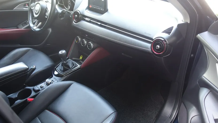MAZDA CX-3 -