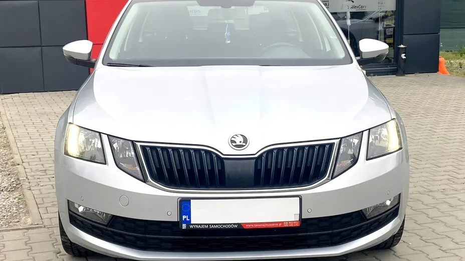 SKODA Octavia -